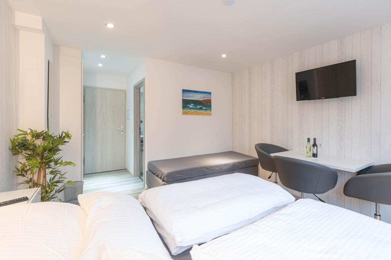 Messe-Hotelzimmer-Einzimmerappartement Леверкузен Экстерьер фото