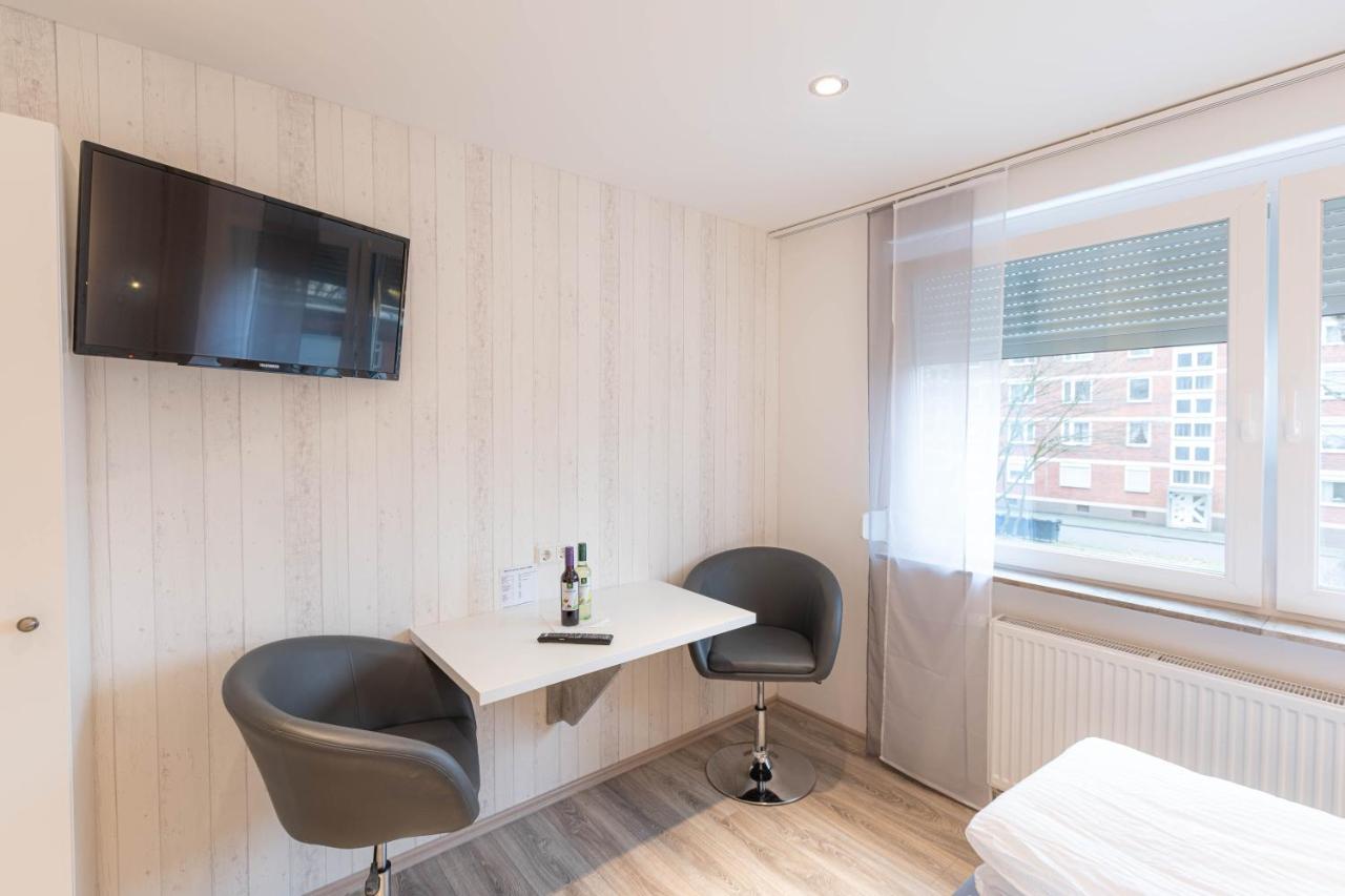 Messe-Hotelzimmer-Einzimmerappartement Леверкузен Экстерьер фото