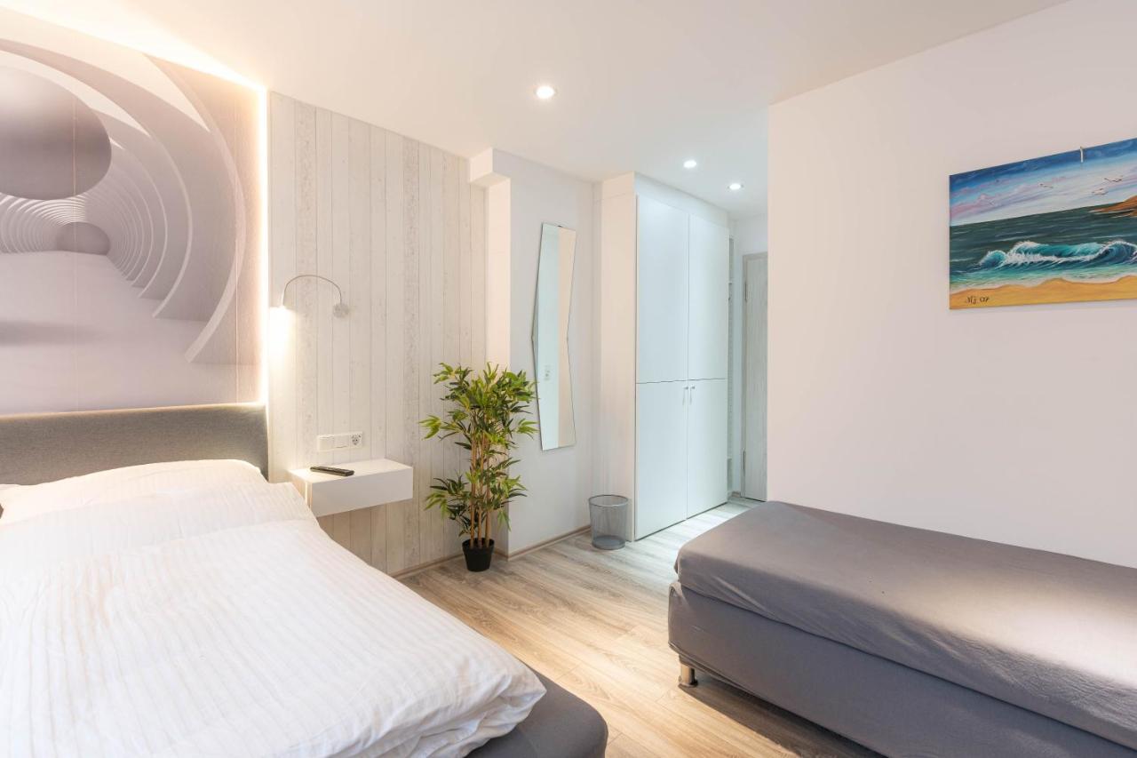 Messe-Hotelzimmer-Einzimmerappartement Леверкузен Экстерьер фото