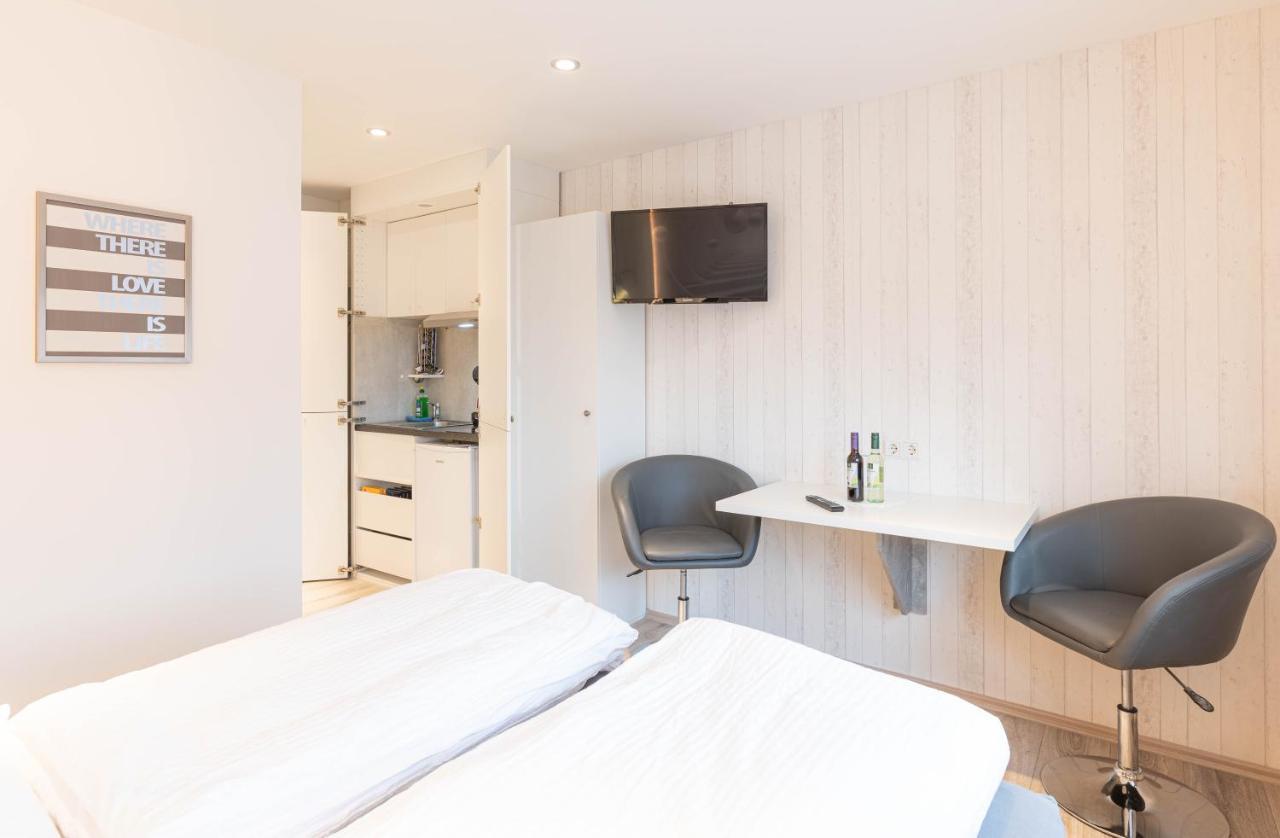 Messe-Hotelzimmer-Einzimmerappartement Леверкузен Экстерьер фото